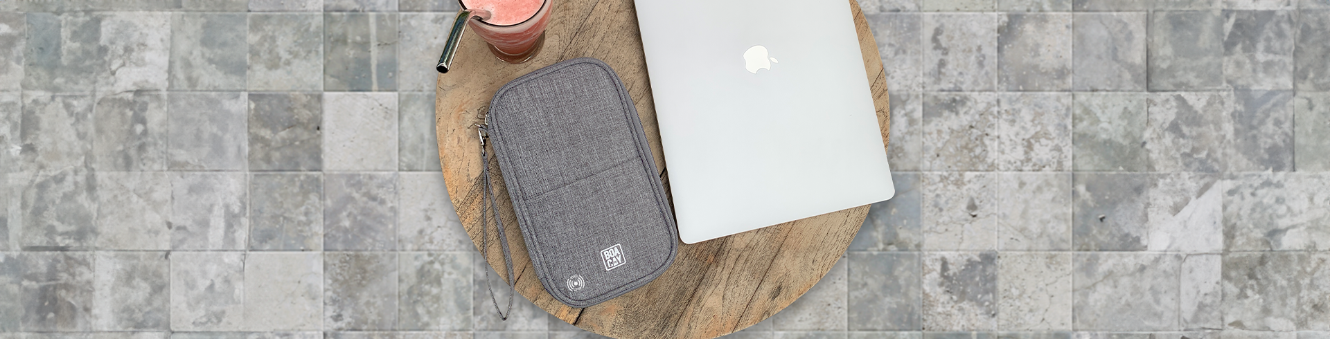 DOCUMENT ORGANIZER & WALLET